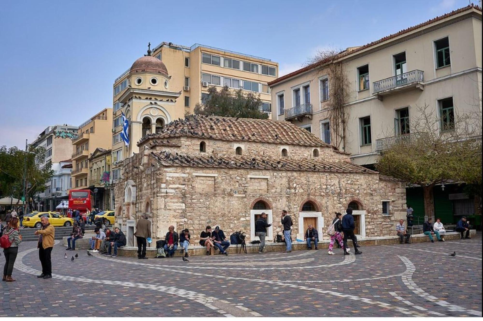 Ermou Monastiraki View Lycabettus Atenas Exterior foto